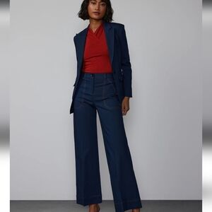 New York and Company Pleated Pocket Sculpted Blazer Size 18